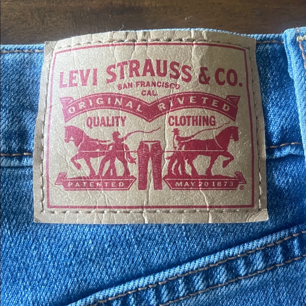 Levi rib cage bell , Classic Blue Women's Jeans 24 - Picture 9 of 9
